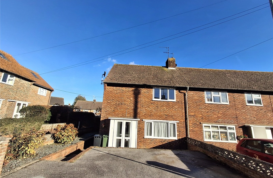 3 bedroom house for sale - Petworth Place, Eastbourne, East Sussex, BN22 - Property View 1