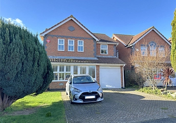 4 bedroom house for sale - Galveston Close, Eastbourne, East Sussex, BN23 - Property View 1