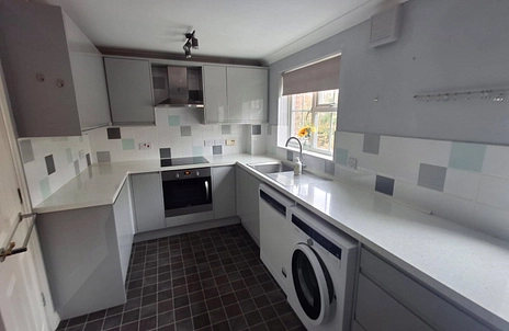 3 bedroom house for sale - Cabot Close, Eastbourne, East Sussex, BN23 - Property View 3