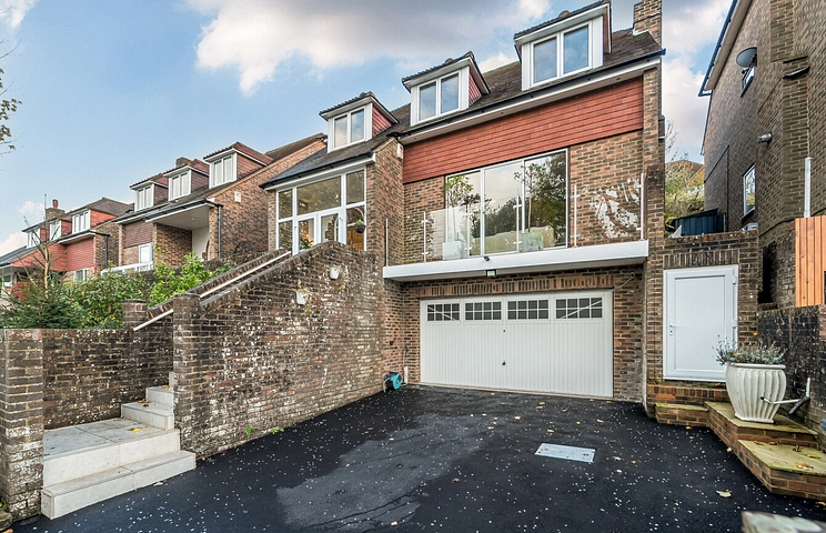 5 bedroom house for sale - Park Avenue, Eastbourne, East Sussex, BN21