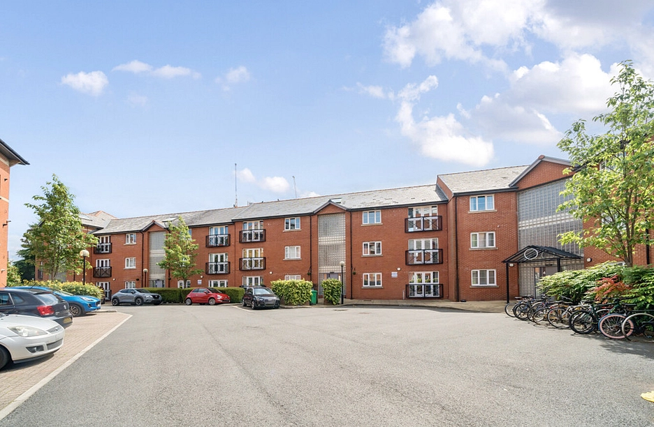 2 bedroom apartment for sale - Wharf Close, Manchester, Greater Manchester, M1 - Property View 1