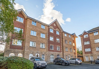 2 bedroom apartment for sale - Labrador Quay, Salford, Greater Manchester, M50 - Property View 1