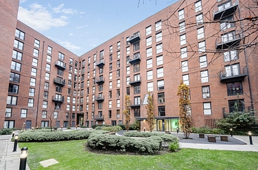 3 bedroom apartment for sale - Sillavan Way, Salford, Greater Manchester, M3