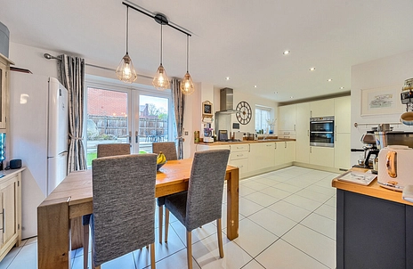 4 bedroom house for sale - Harrison Grove, Stockport, Greater Manchester, SK3 - Property View 2