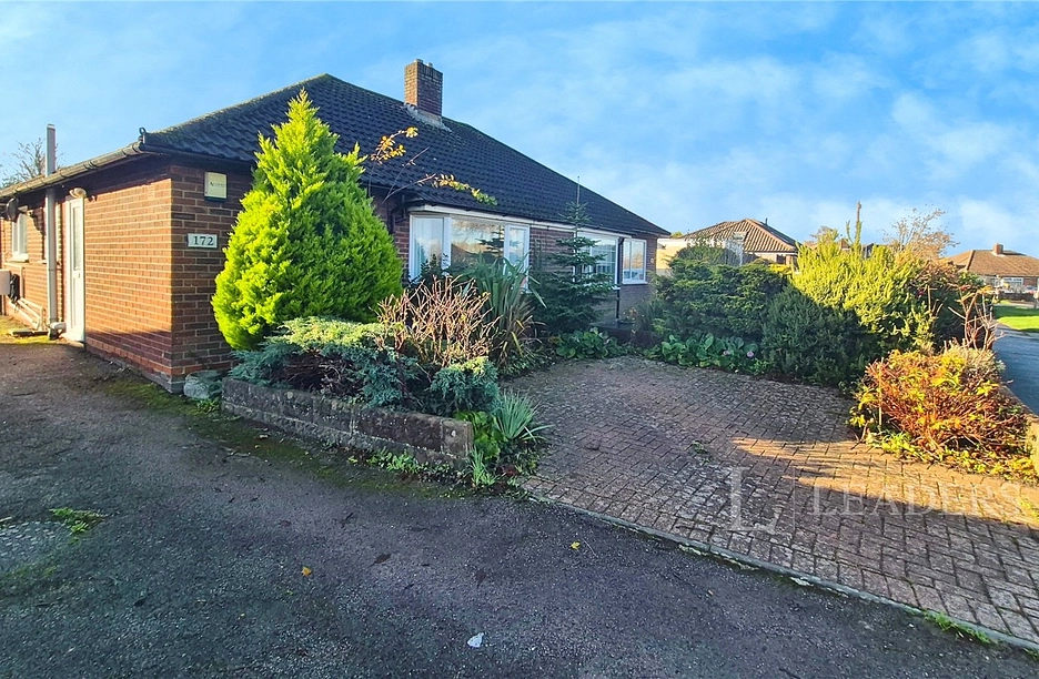 2 bedroom bungalow for sale - Blackbrook Road, Fareham, Hampshire, PO15 - Property View 1