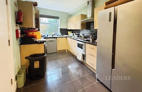 4 bedroom house to rent - Langley Road, Manchester, M14 - Property View 3
