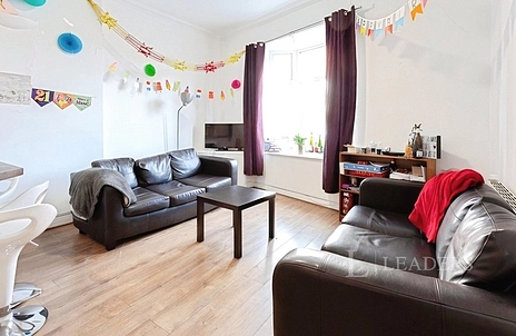 4 bedroom apartment to rent - Wilmslow Road, Manchester, M14 - Property View 3