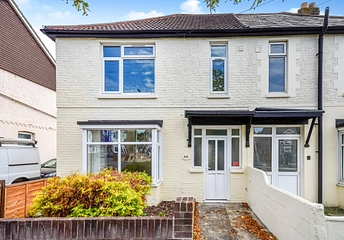 2 bed house for rent in Southampton Road, Portsmouth, PO6