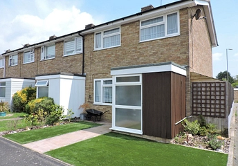 3 bed house for rent in St. James Way, Fareham, Hampshire, PO16