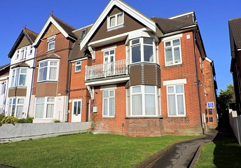 1 bedroom apartment to rent - Henry Court House, 223 West Street, Fareham, PO16 - Property View 1