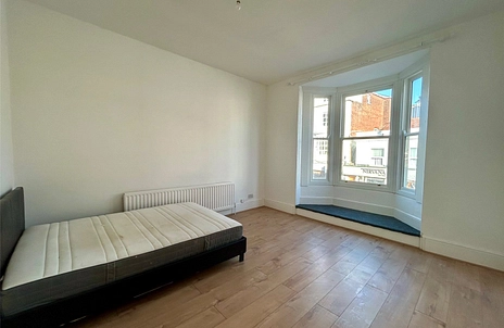 1 bedroom maisonette to rent - West Street, Fareham, PO16 - Property View 2