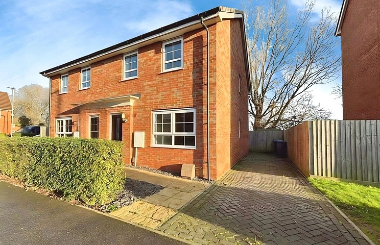 3 bedroom house for sale - Walton Hall Drive, Felixstowe, Suffolk, IP11