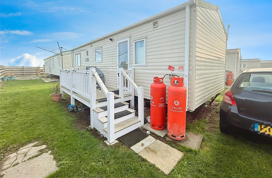 2 bedroom mobile home for sale - D059, Suffolk Sands, IP11 - Property View 1