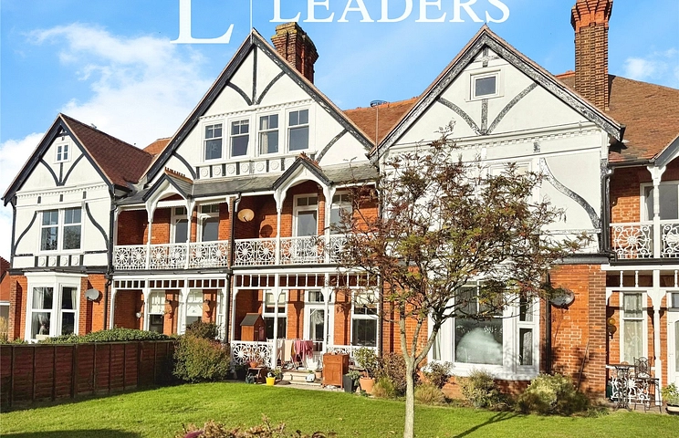 2 bedroom apartment to rent - Wellington Court, 5 Hamilton Gardens, Felixstowe, IP11