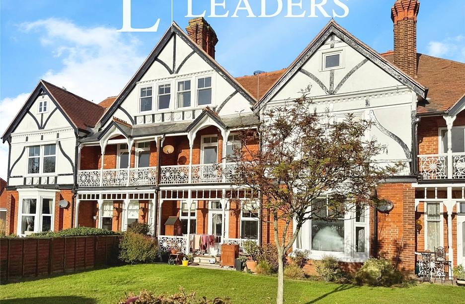 2 bedroom apartment to rent - Wellington Court, 5 Hamilton Gardens, Felixstowe, IP11 - Property View 1