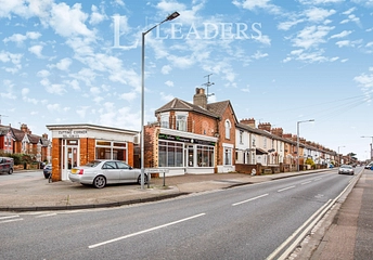 2 bedroom apartment to rent - Cauldwell Hall Road, Ipswich, IP4 - Property View 1