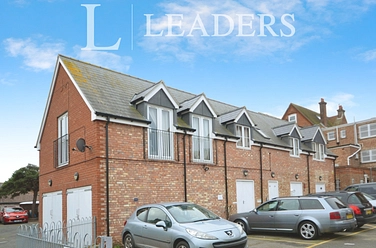 property to rent - Felnor Walk, Felixstowe, IP11