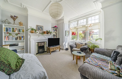 3 bedroom house for sale - Finsen Road, London, SE5 - Property View 2
