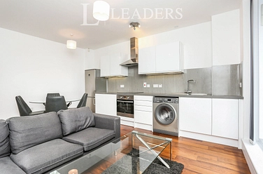 1 bedroom apartment to rent - Great Suffolk Street, London, SE1
