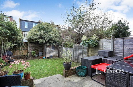 3 bedroom house to rent - Riseldine Road, London, SE23 - Property View 3