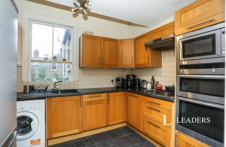 2 bedroom apartment to rent - Solon Road, London, SW2 - Property View 2