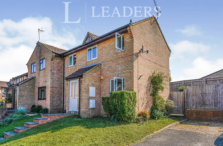 3 bedroom house to rent - Barrington Road, Watchfield, Swindon, SN6 - Property View 1