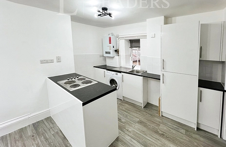 2 bedroom apartment to rent - Marlborough Street, SN7 - Property View 3