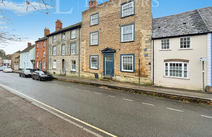 2 bedroom apartment to rent - Marlborough Street, SN7