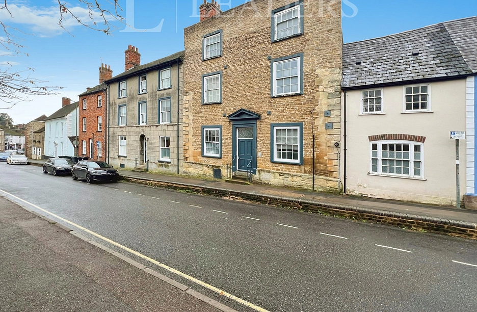 1 bedroom apartment to rent - Richmond House, 19 Marlborough Street, SN7 - Property View 1