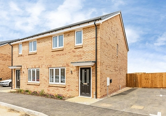 3 bed house for rent in Sickle Drive, Wellingborough, Northamptonshire, NN8
