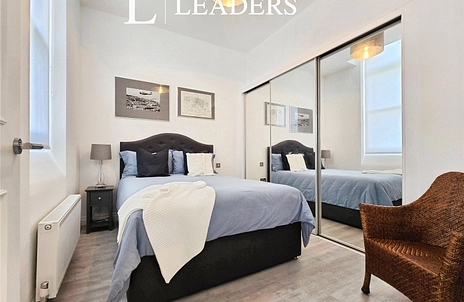 1 bedroom apartment for sale - Royal Haslar, Huxley Lane, Gosport, Hampshire, PO12 - Property View 2