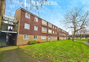 2 bedroom apartment for sale - Widgeon Close, Gosport, Hampshire, PO12 - Property View 1