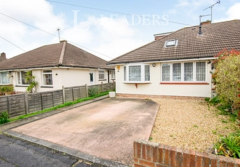 3 bedroom bungalow to rent - Goodwood Road, Gosport, Hampshire, PO12 - Property View 1