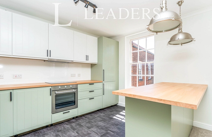 2 bedroom apartment to rent - North Street, Gosport, PO12