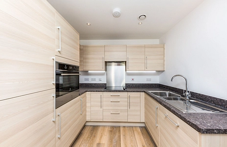 2 bedroom apartment to rent - Austen House, Station View, Guildford, GU1 - Property View 3