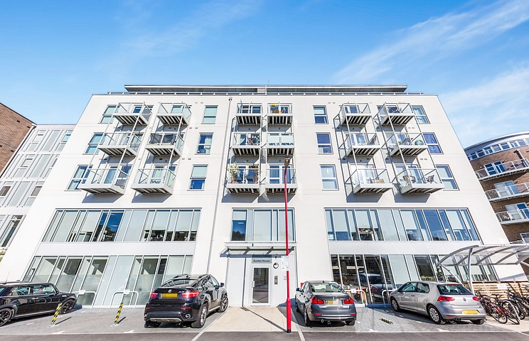 2 bedroom apartment to rent - Austen House, Station View, Guildford, GU1