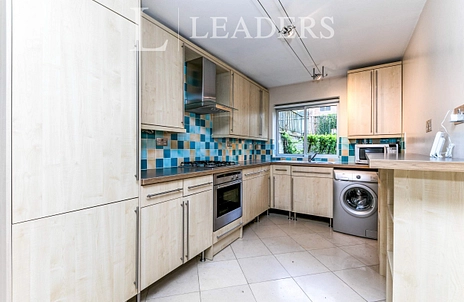 2 bedroom apartment to rent - West Mount, The Mount, Guildford, GU2 - Property View 3