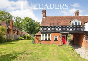 3 bed cottage for rent in The Street, West Clandon, Guildford, GU4