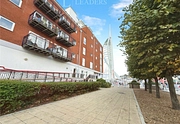 1 bedroom apartment for sale - Blake House, Gunwharf Quays, Portsmouth, Hampshire, PO1 - Property View 2