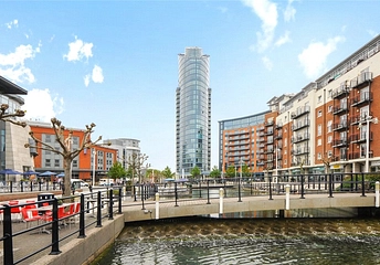 2 bedroom apartment for sale - No 1 Gunwharf Quays, Gunwharf Quays, Portsmouth, Hampshire, PO1 - Property View 1