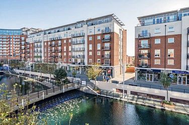 3 bedroom apartment for sale - Brecon House, Gunwharf Quays, Portsmouth, Hampshire, PO1