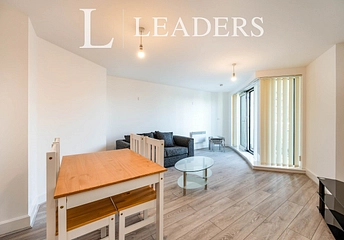 2 bedroom apartment to rent - The Roundhouse, Gunwharf Quays, Portsmouth, PO1 - Property View 1