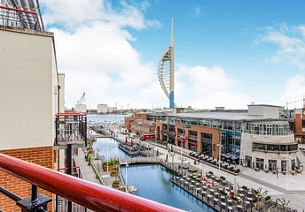 2 bedroom apartment to rent - Centurion Court, The Canalside, Gunwharf Quays, Portsmouth, PO1 - Property View 1