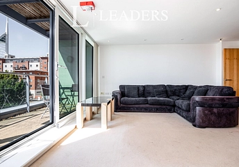 2 bed flat/apartment for rent in The Blue Building, Gunwharf Quays, Portsmouth, PO1