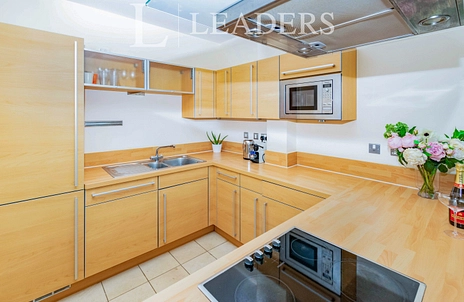 2 bedroom apartment to rent - Brecon House, The Canalside, Portsmouth, PO1 - Property View 2