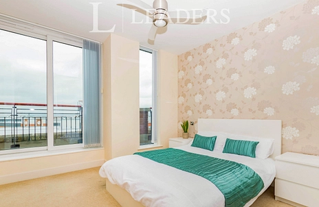 2 bedroom apartment to rent - Brecon House, The Canalside, Portsmouth, PO1 - Property View 3