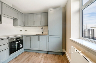 1 bedroom apartment to rent - The Hard, Portsmouth, Hampshire, PO1