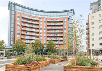2 bed property for rent in Gunwharf Quays, Portsmouth, Hampshire, PO1