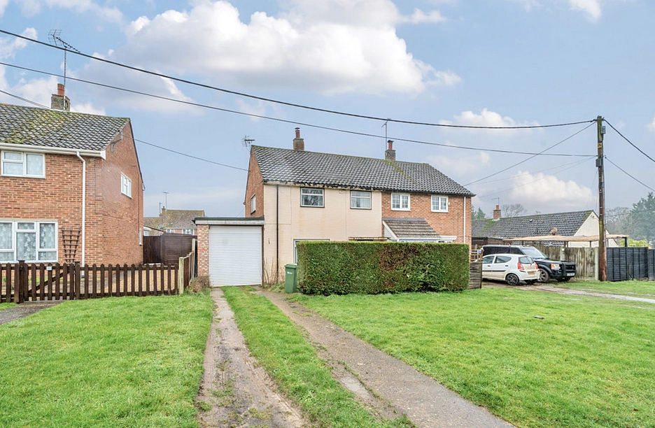 3 bedroom house for sale - Churchfields, Great Yeldham, Halstead, Essex, CO9 - Property View 1