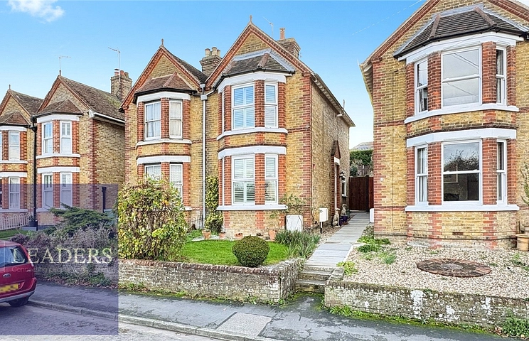 3 bedroom house for sale - Balls Chase, Halstead, Essex, CO9